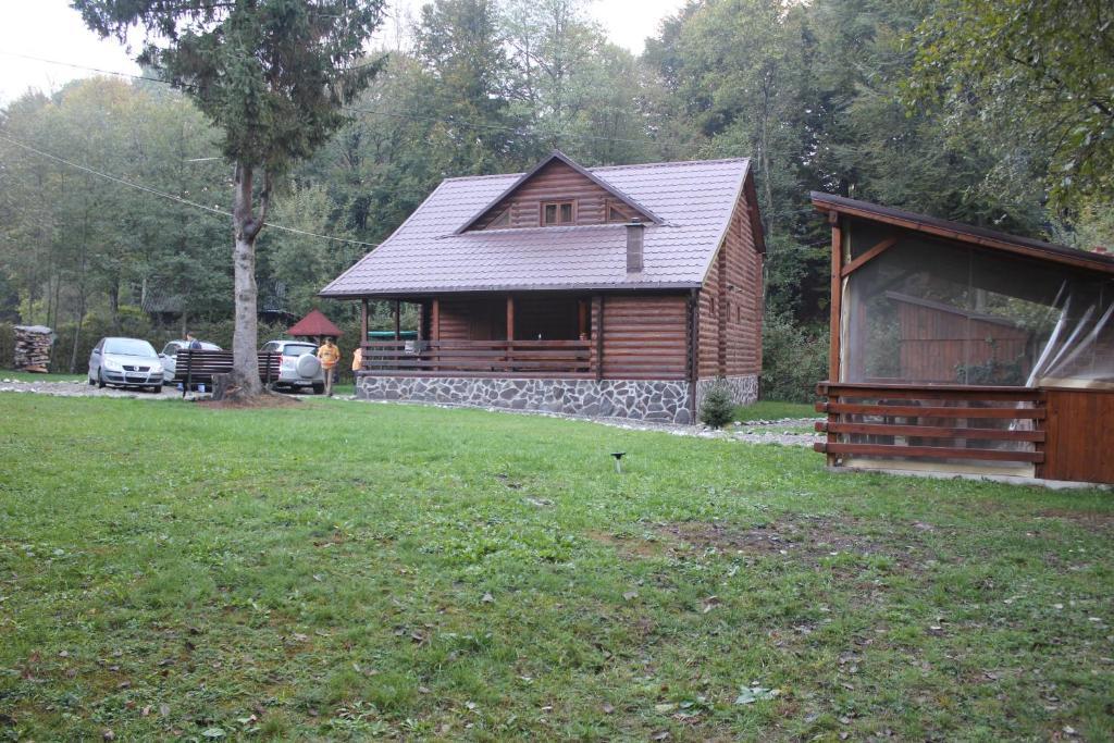 Natura Family Resort Avrig Eksteriør bilde