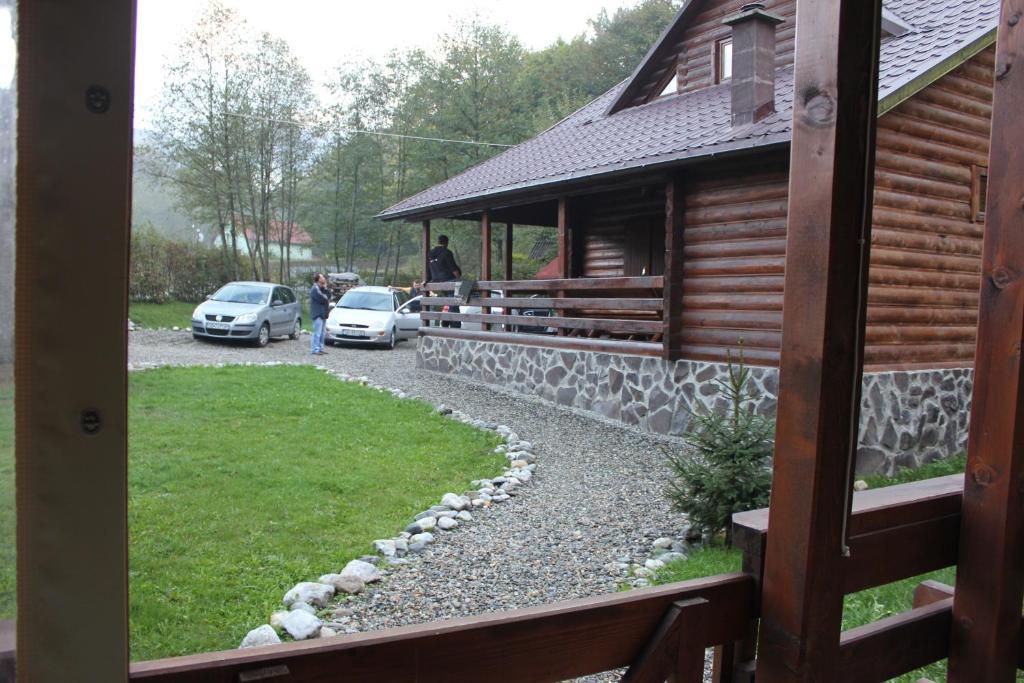 Natura Family Resort Avrig Eksteriør bilde